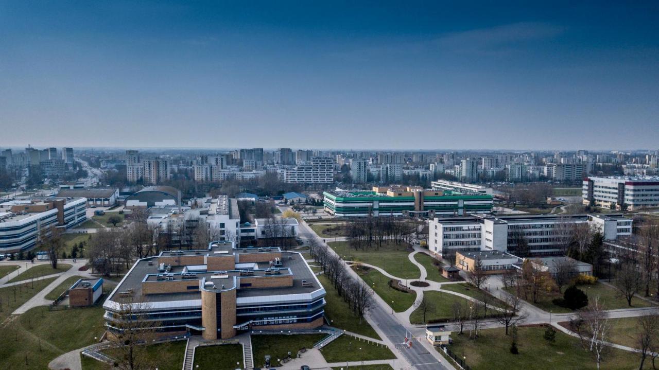 - Aparts Ursynow Апартаменти *